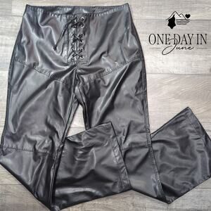 Louise Paris Vintage Lace Up Faux Leather Pants Size 10